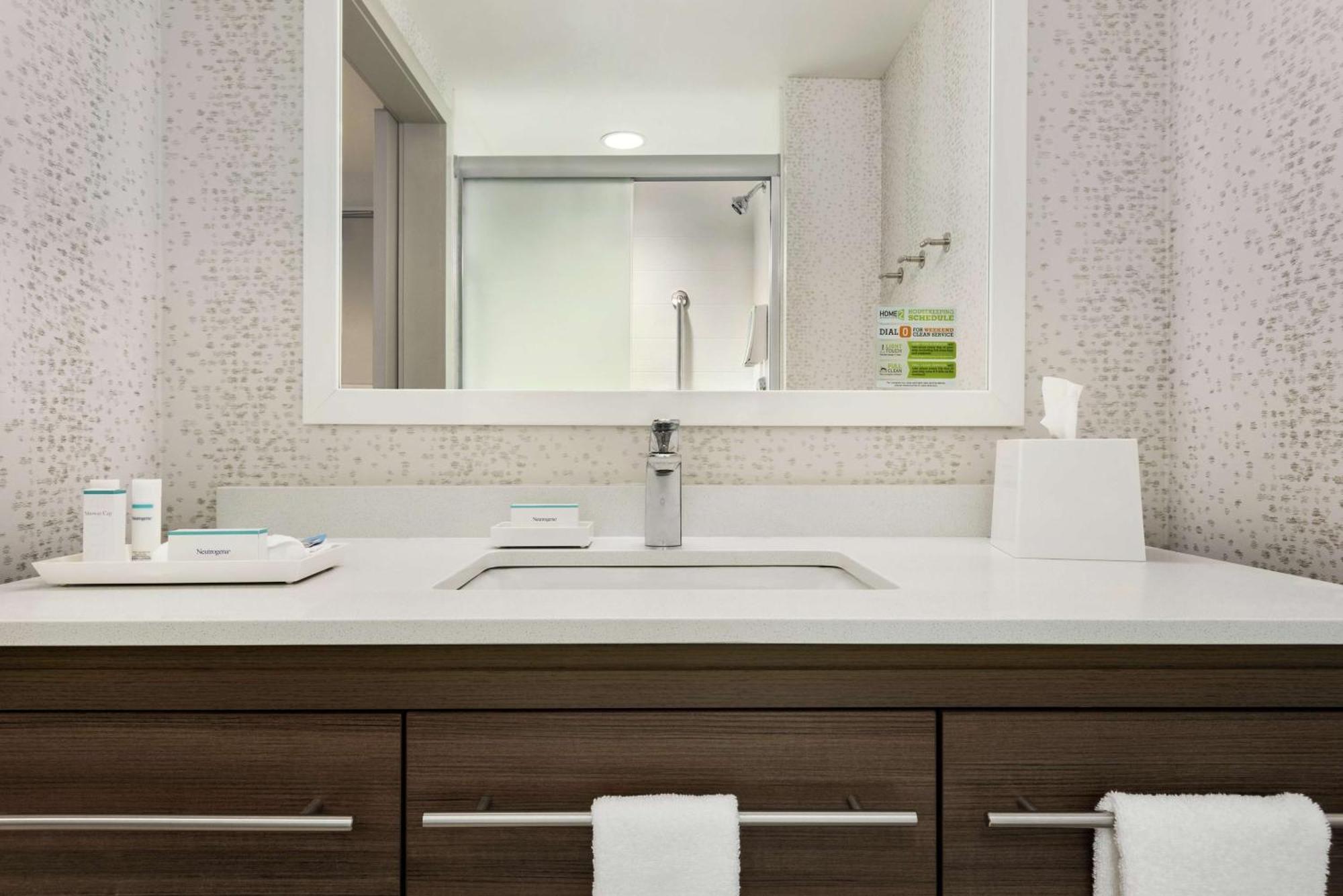 Home2 Suites By Hilton Brooklyn Park Minneapolis Εξωτερικό φωτογραφία